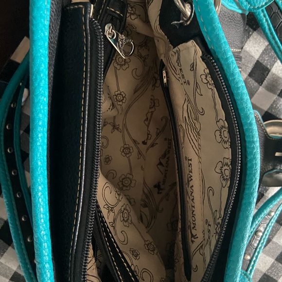 Beautiful turquoise purse - Picture 6 of 6